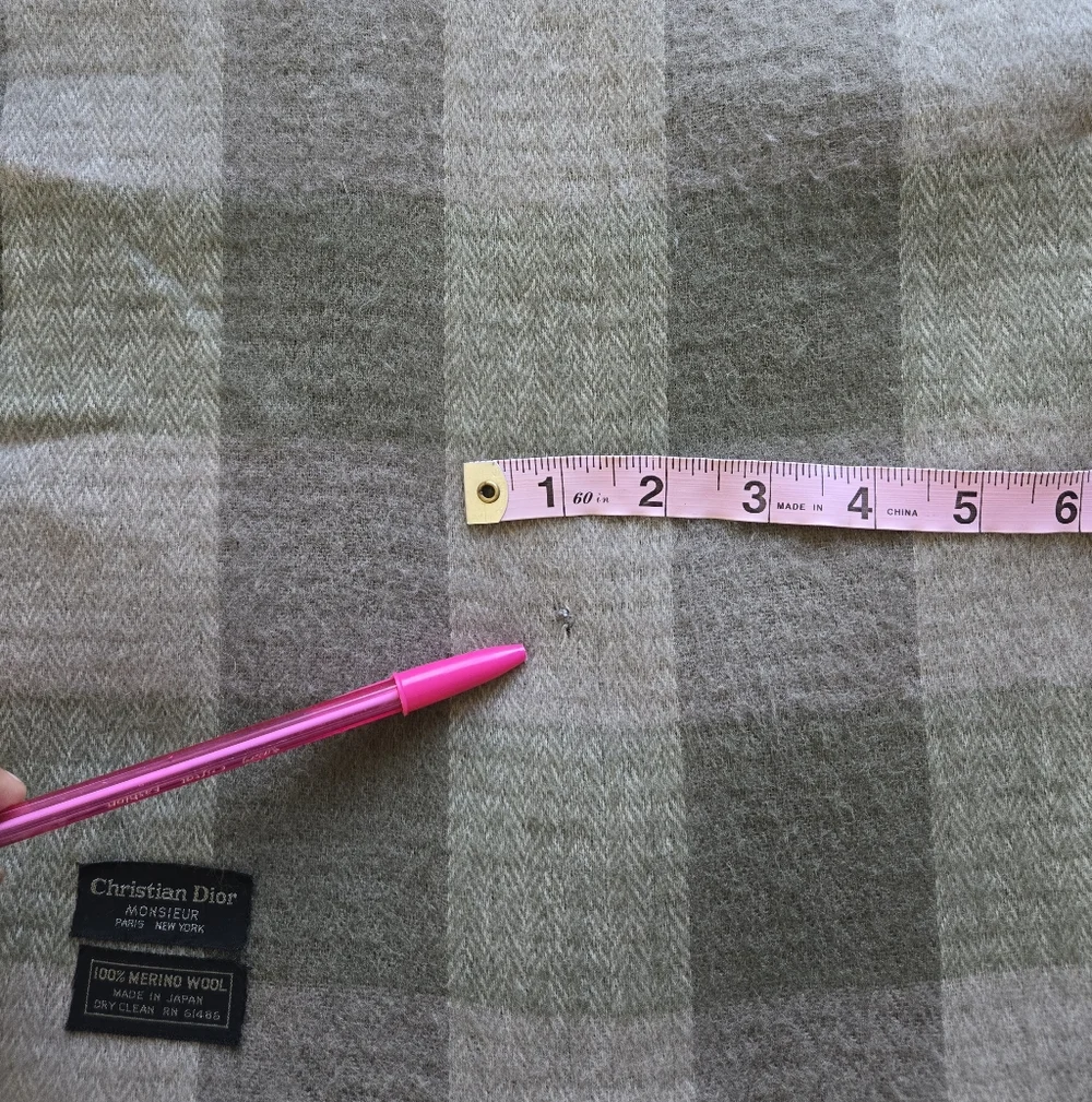 Christian Dior Merino Wool 100% Made In Japan Scarf Green Olive Color One Size